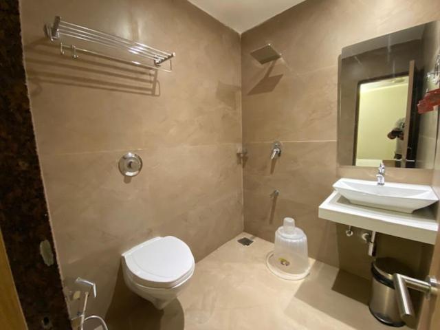 Hotel Plaza Heights By Rak Rooms, Mangaluru Eksteriør billede
